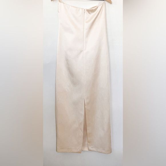 ZARA WOMAN NWT FW22 VANILLA SATIN EFFECT DRESS 8342/230/014 - Picture 3 of 14